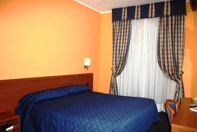 Hotel Tre Denti Cantalupa Экстерьер фото