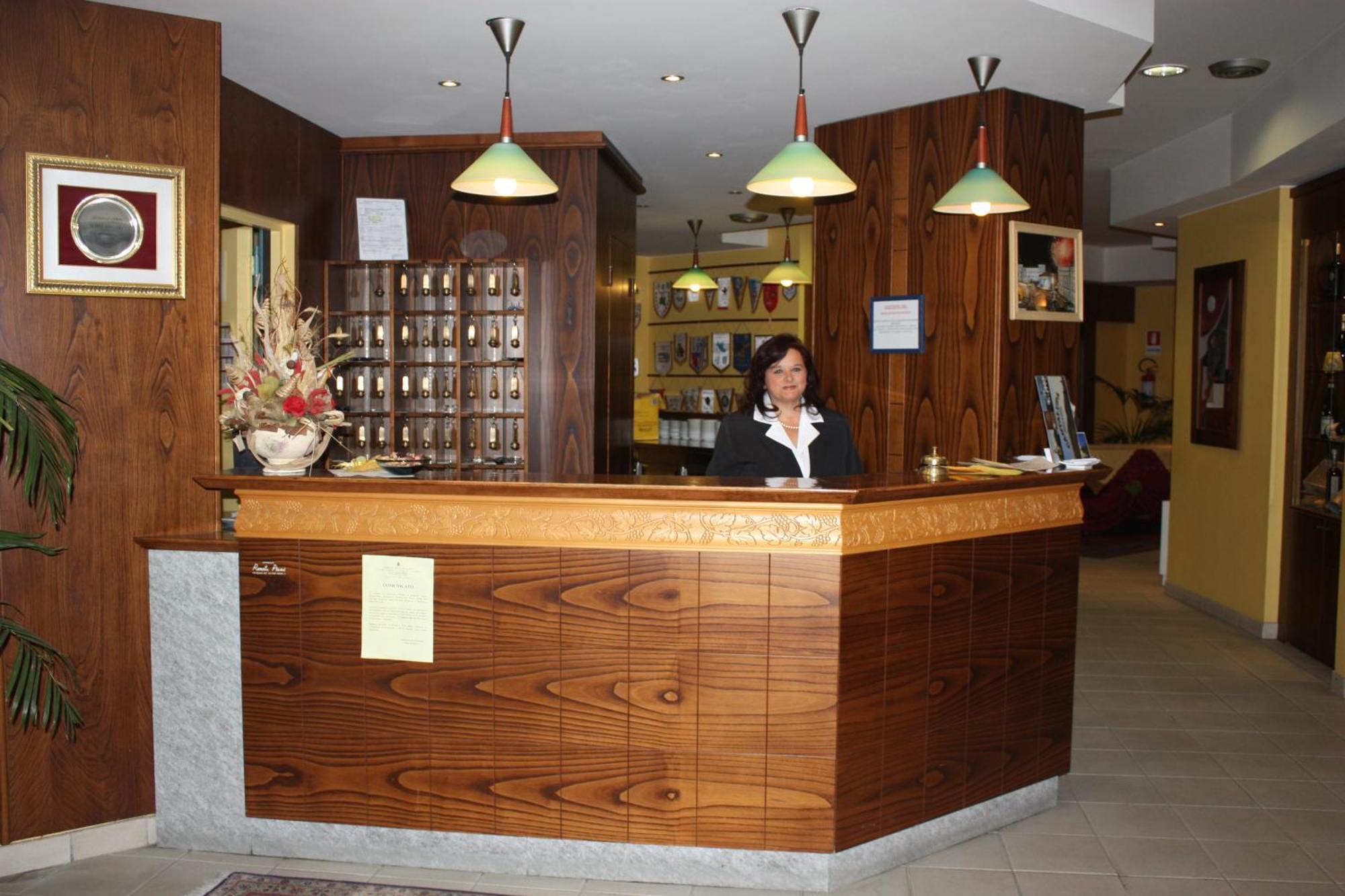 Hotel Tre Denti Cantalupa Экстерьер фото
